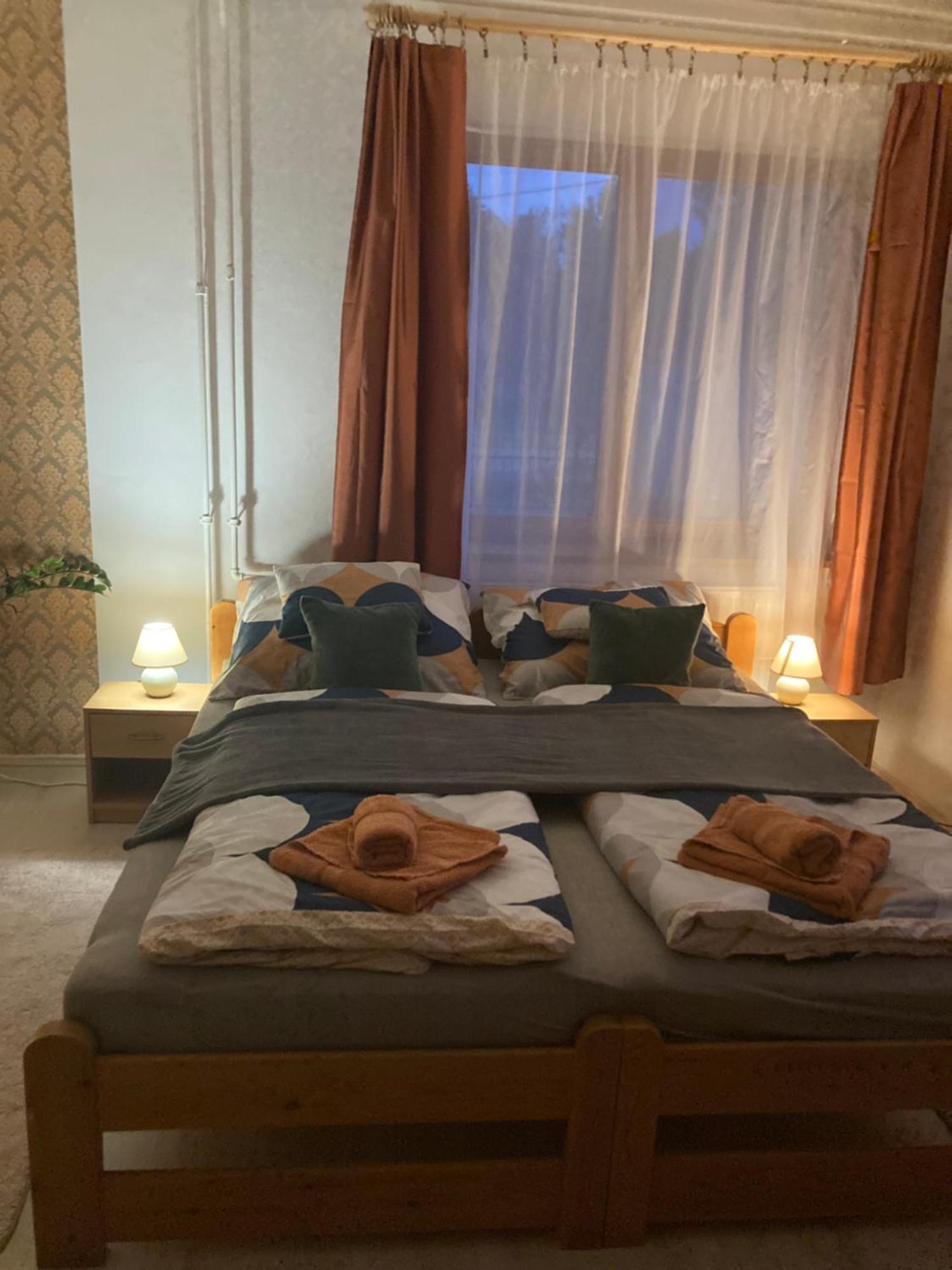 Ferienwohnung Tavaszpart Vendeghaz Szegedin Exterior foto